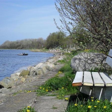 Hotel-Pension Zur Mole Wiek auf Ruegen Luaran gambar