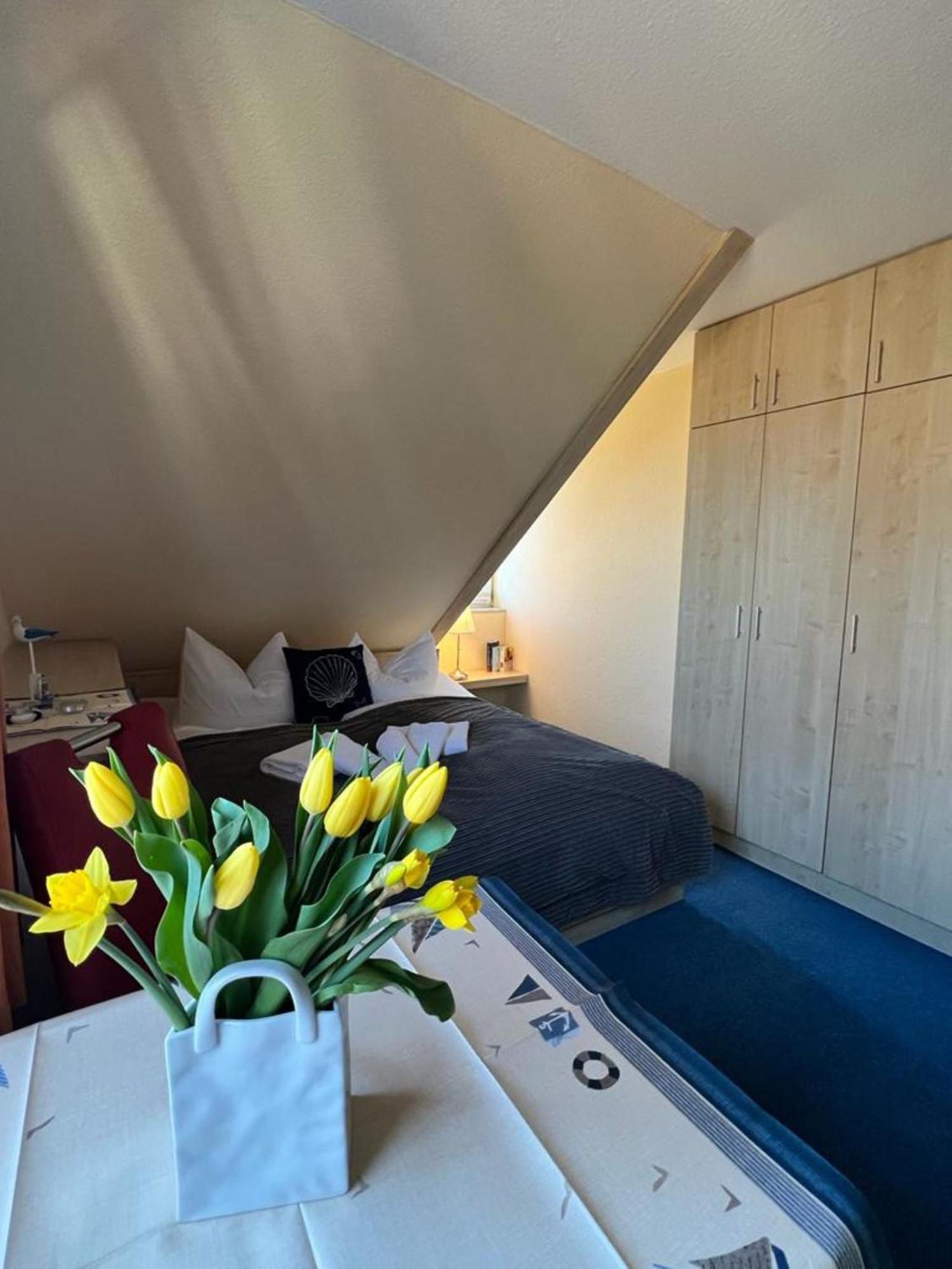 Hotel-Pension Zur Mole Wiek auf Ruegen Luaran gambar